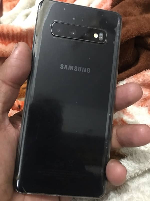 Samsung S10 patch h dual sim condition pics me dekh ln 4