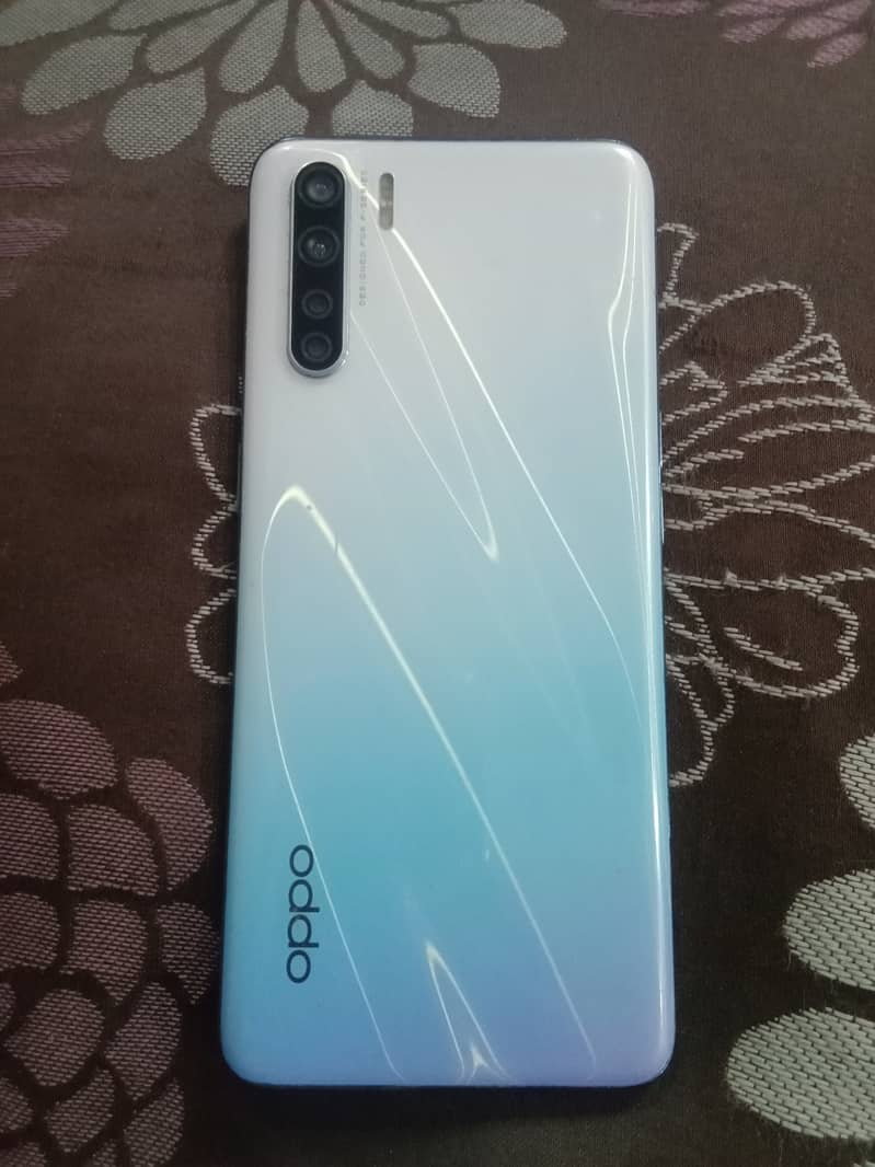 Oppo F15 8/128 3