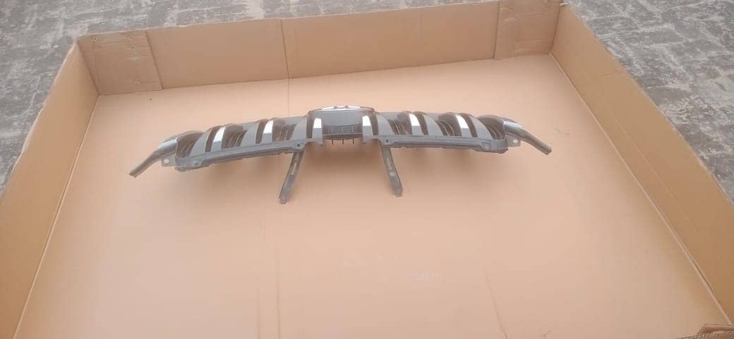 Toyota Prado TX 2010-2014 Model Front grill 0