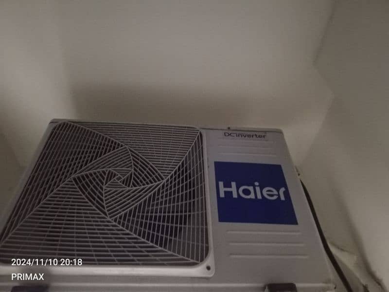 haeir 1 ton ac in very good condition inverter ac 1