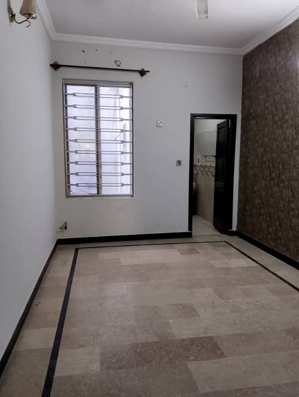 7 Marla Upper Portion For Rent 9