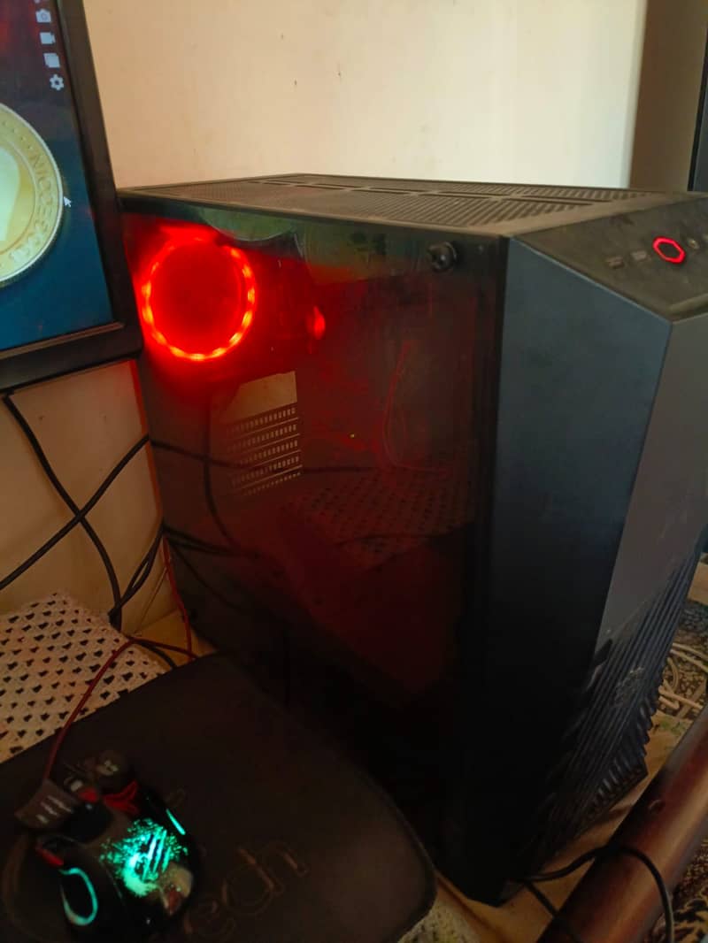 gaming pc core i7 3770 with 32 inch led 4