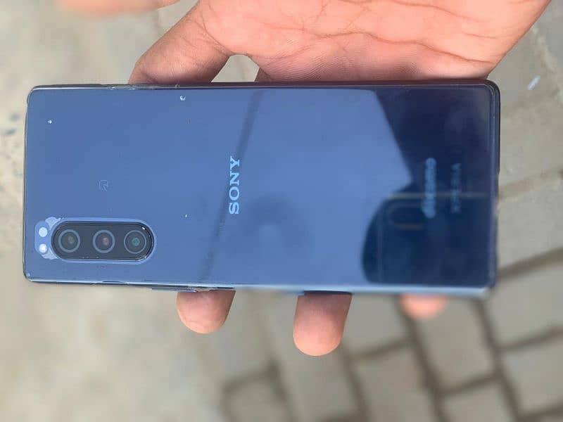 Sony expria 5 mark 3 urgent sale and exchange 3