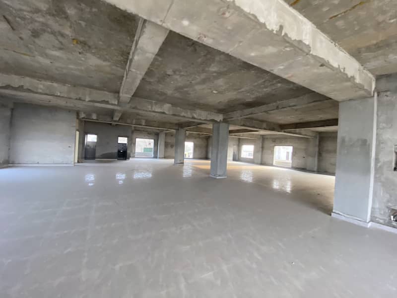 6000 Sq Ft Commercial Floors Basement Parking Foor Rent In G1 Block Johar Town 4