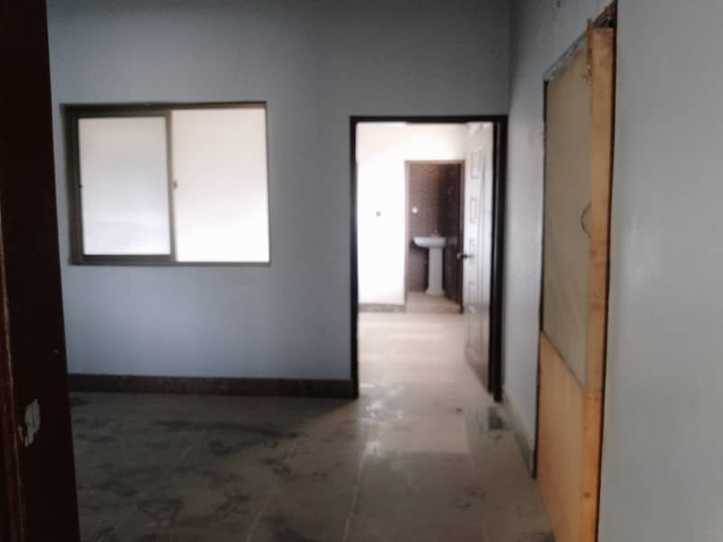 2 bed dd 1st floor portion for rent 8