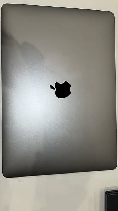 Macbook pro, 13-inch, M2, 2022 8/256 7