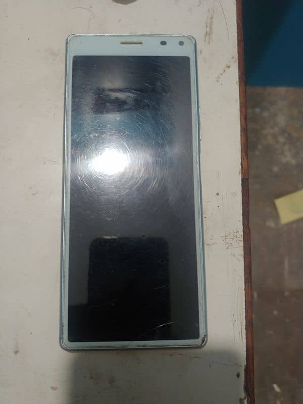 Sony Xperia 8 dead 0