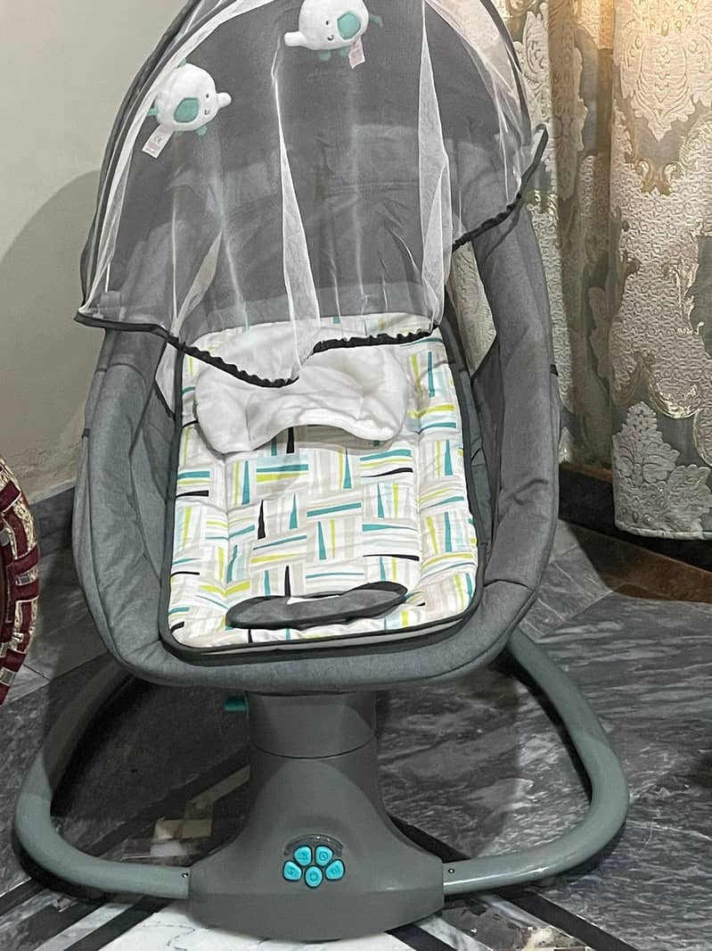 Kid Swing | Baby Swing | Mastela 3 in 1 Bassinet | Swing for sale 1