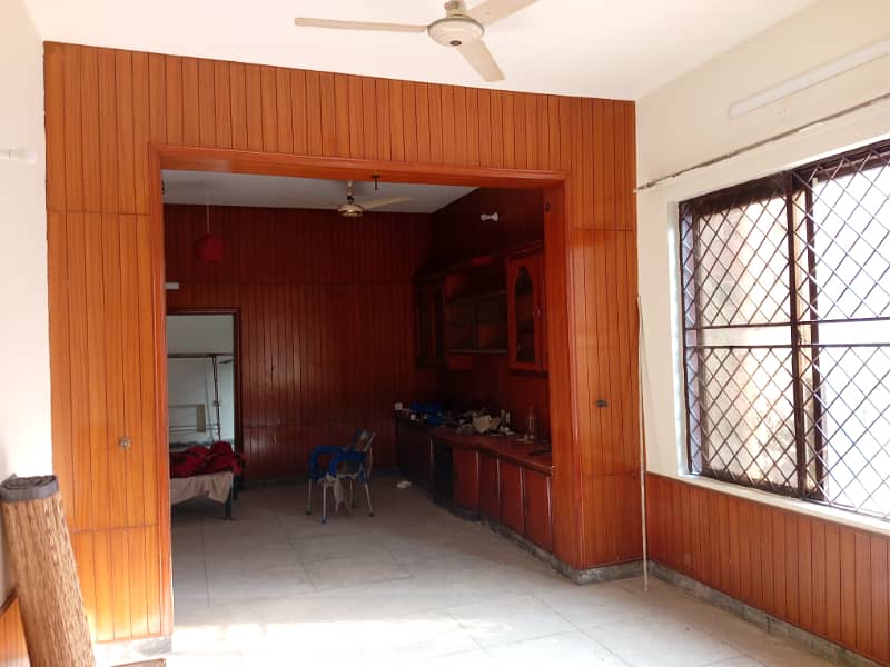 5 MARLA FULL HOUSE FOR RENT IN JOHAR TOWN 17