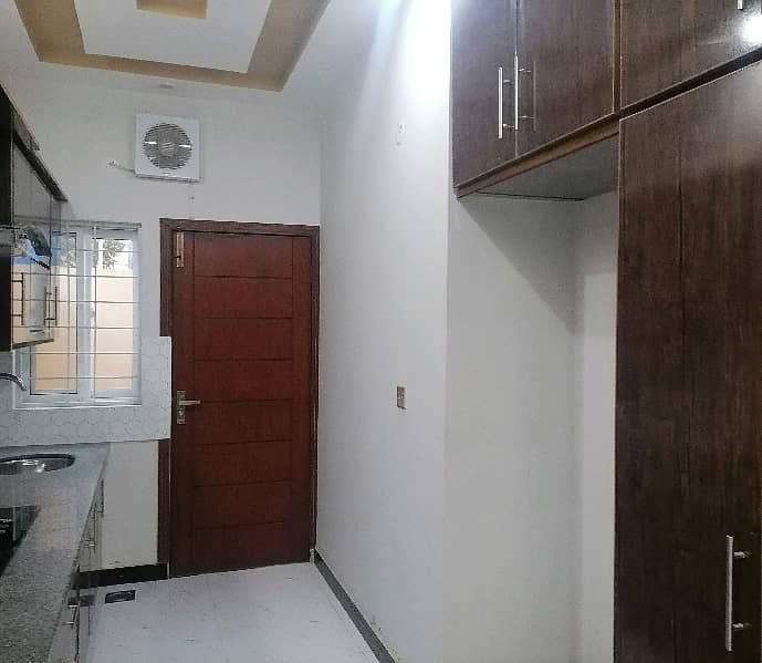 Highly-coveted 5 Marla House Is Available In Johar Town Phase 2 - Block Q For sale 2