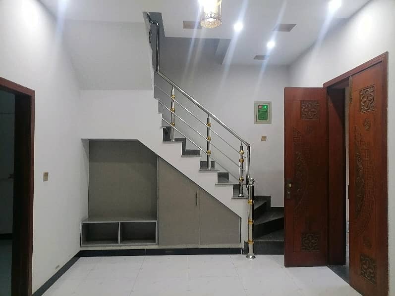 Highly-coveted 5 Marla House Is Available In Johar Town Phase 2 - Block Q For sale 5