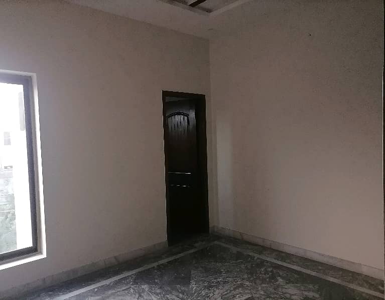 House For sale Situated In Johar Town Phase 2 - Block R1 5