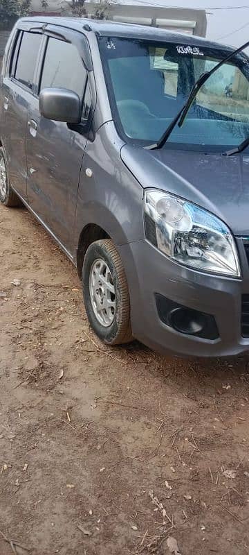 Suzuki Wagon R 2018 1