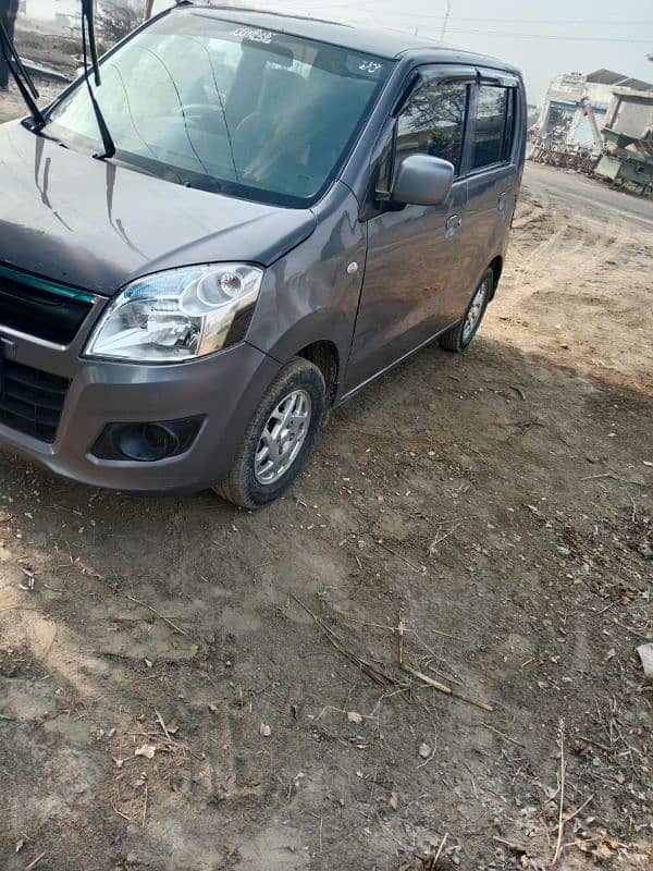 Suzuki Wagon R 2018 5