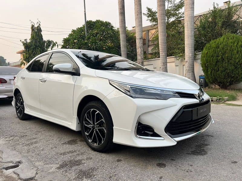 Toyota Corolla Altis 2023 0