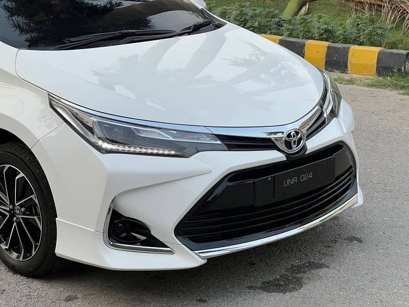 Toyota Corolla Altis 2023 6