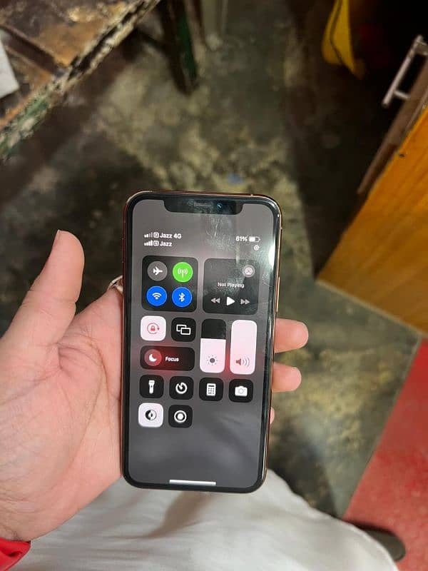 iphone 11 pro 256gb pta approved 3