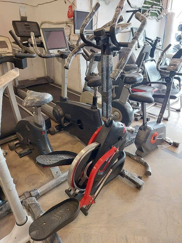 Exercise bike / Upright cycle / Spinning bike / Recumbent bike 17