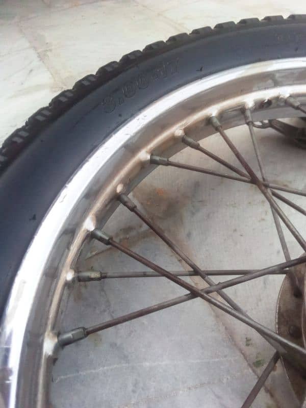 125 genuine 2 rims complet hub 3