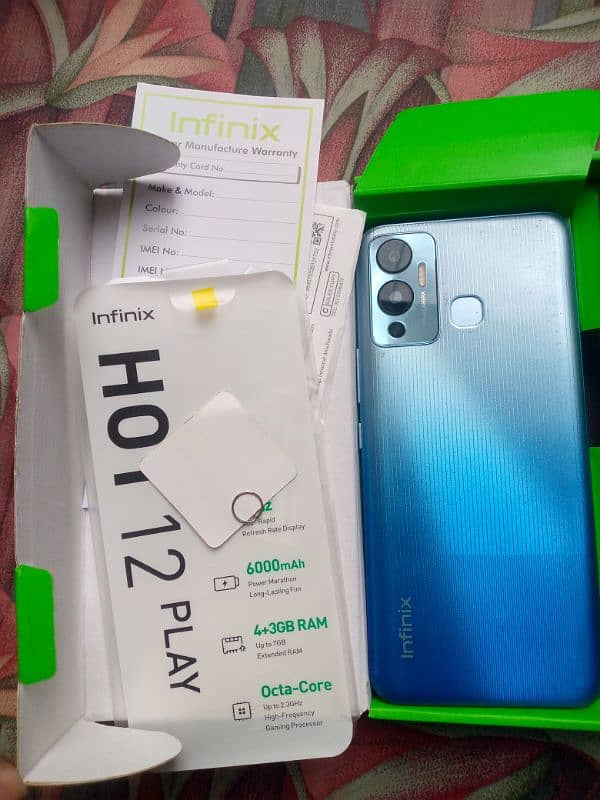 Infinix hot 12 play best condition 10/9.3 with original box 0