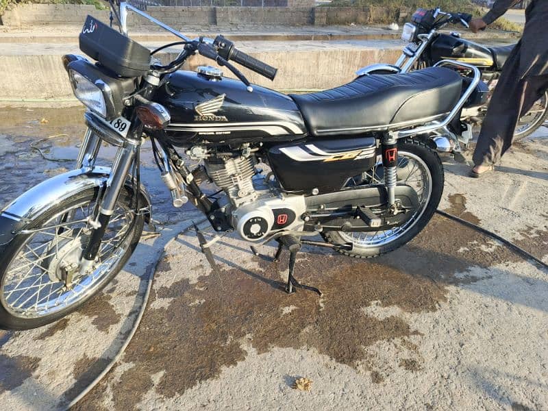 Honda 125 2023 Model  Golden Number 3