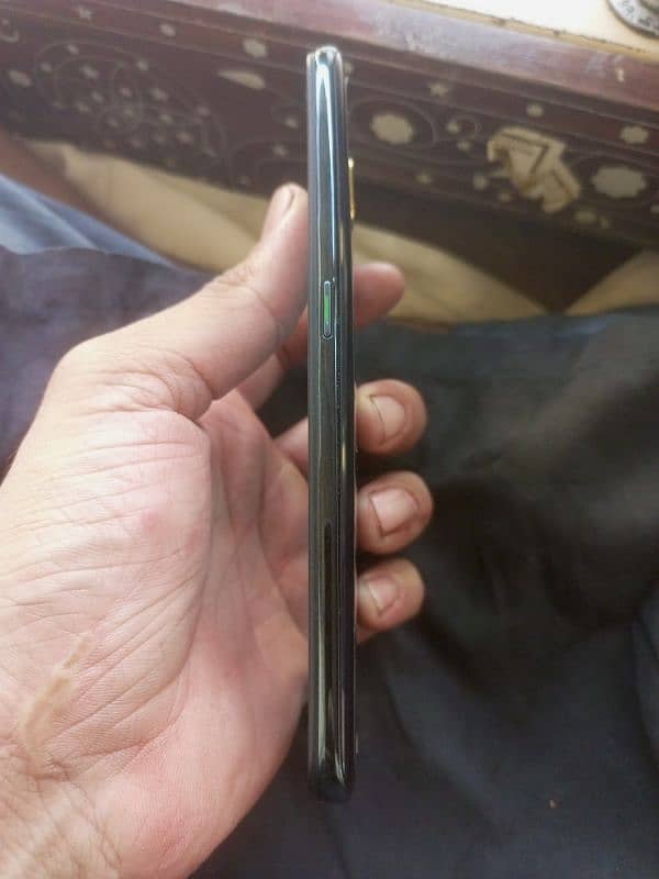 oppo f11 3