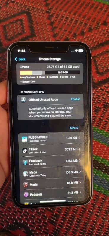 iphone 11 jv . sim working he 64 gb all ok read description. . 5