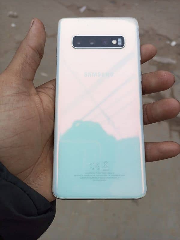 Samsung S10 4