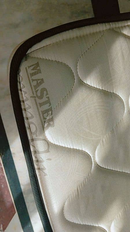 king size 8 inch molty spring mattress for sale 1