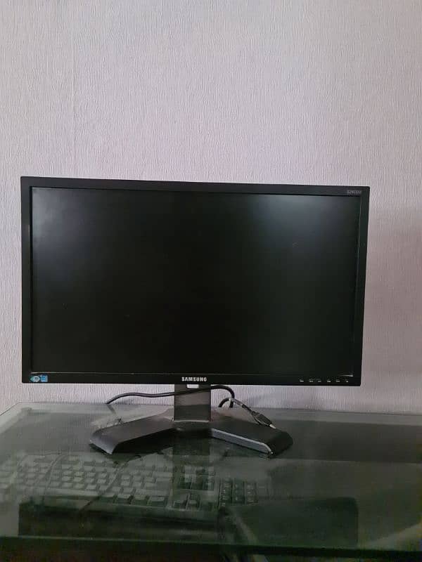 Samsung 28inch 1080p monitor for sale. 0