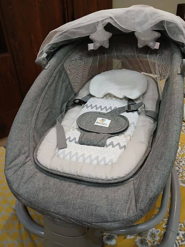 MASTELA 4 IN 1 DELUXE MULTI-FUNCTIONAL BASSINET E SWING/ELECTRIC SWING 3