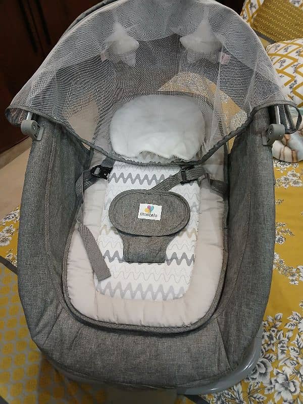 MASTELA 4 IN 1 DELUXE MULTI-FUNCTIONAL BASSINET E SWING/ELECTRIC SWING 4