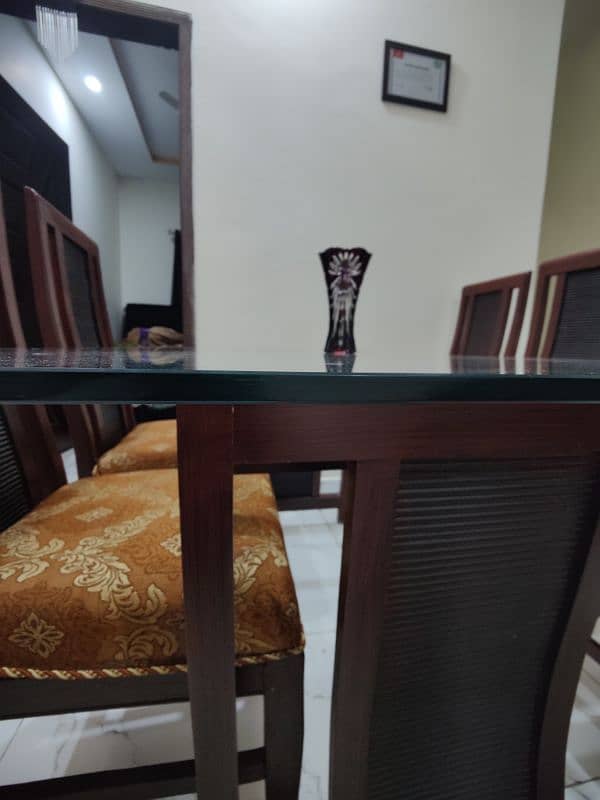 6 Seater dining table 4