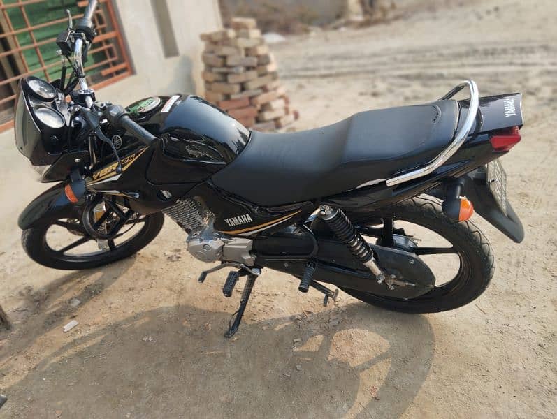 YBR 125 Yamaha 2022/23 1