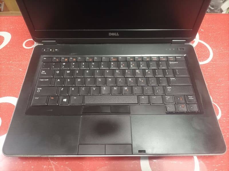 Dell laptop 4