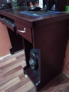 computer table used ,,