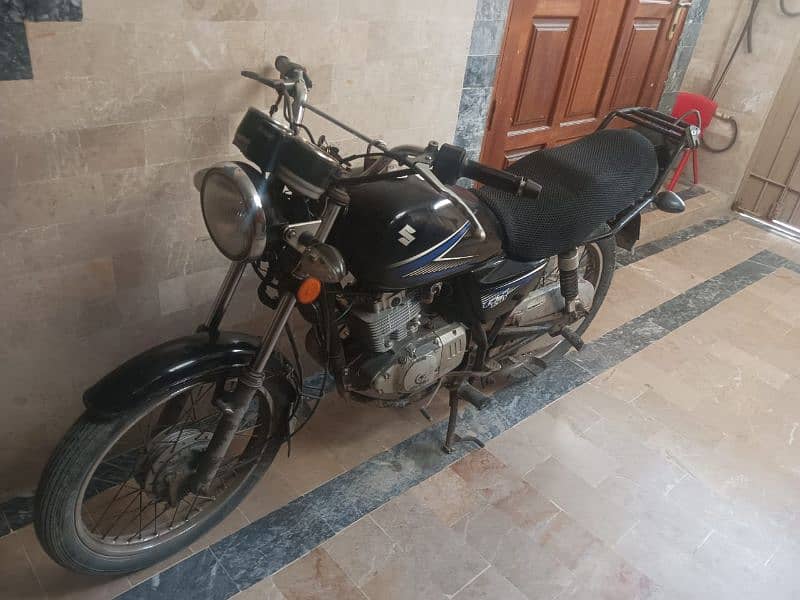 suzuki GS 150 4