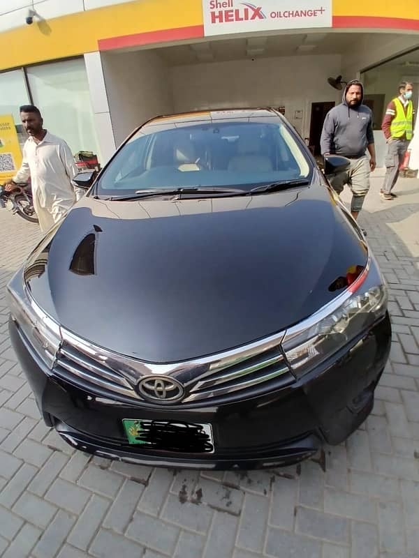 Toyota Altis Grande 2016 1