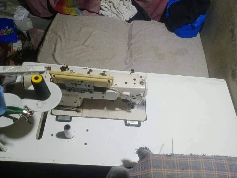 urgent sale gamsy sewing machine 5