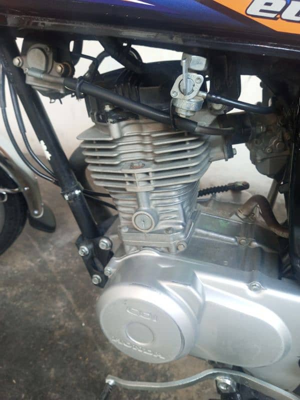 Honda cg125 fix price 120 no bargaining 4