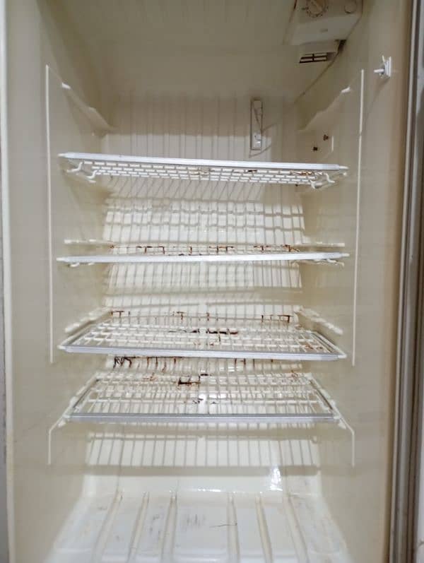 Refrigerator For sale 2