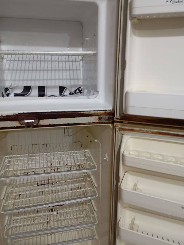 Refrigerator For sale 8