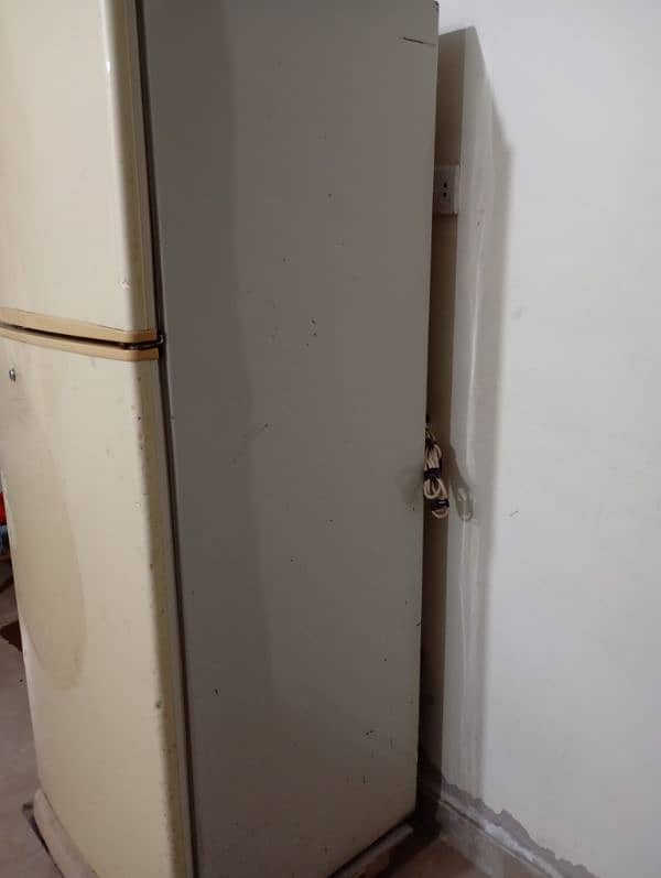 Refrigerator For sale 10