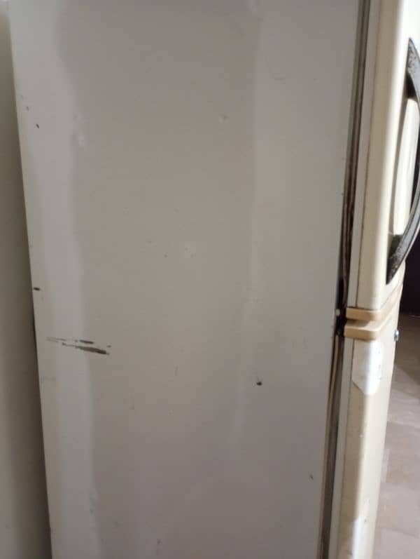 Refrigerator For sale 12