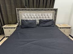 latest and unique king size bed