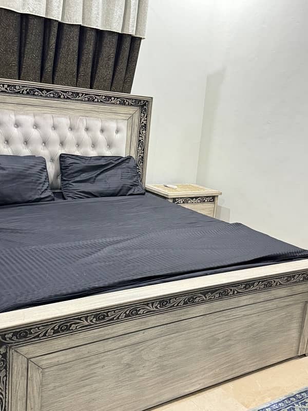 latest and unique king size bed 2