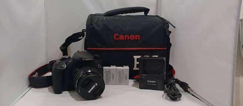 Canon 700D Camera 0