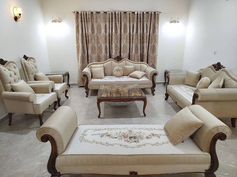 Brand New Luxury Sofa Set along with 3 tables/Sofa chairs/3 tables 0