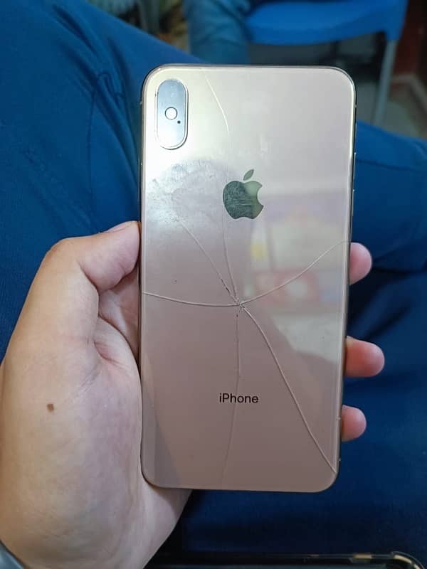 iphone Xs max 4