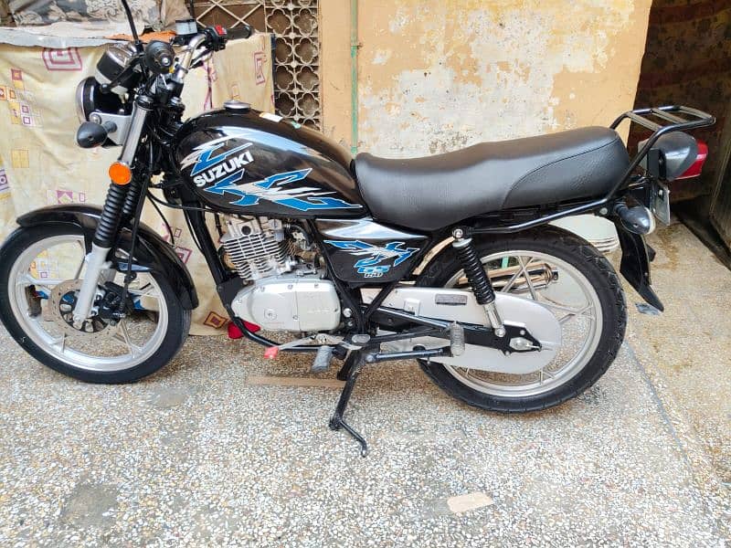 Suzuki GS 150se 0